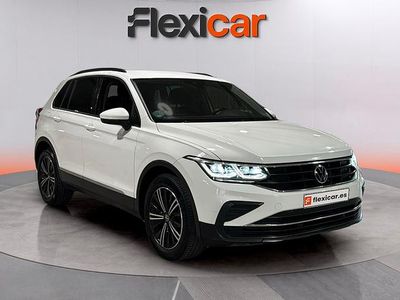 Usado VW Tiguan Life 150 CV (110 kW) 2022 Azul SUV