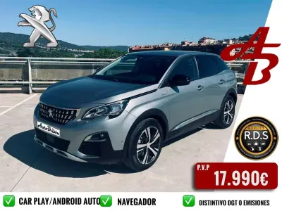 Usado Peugeot 3008 Allure 224 CV (164 kW) 2021 Gris SUV