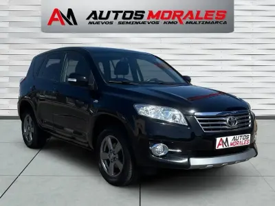Usado Toyota RAV4 Executive 150 CV (110 kW) 2012 Negro SUV