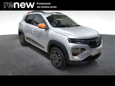 Usado Dacia Spring Comfort Plus 33 kW (45 CV) 2023 Gris Utilitario