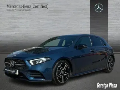 Usado Mercedes A180 136 CV (100 kW) 2022 Azul denim