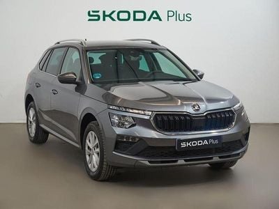 Usado Skoda Kamiq Selection 95 CV (69 kW) 2024 Gris SUV