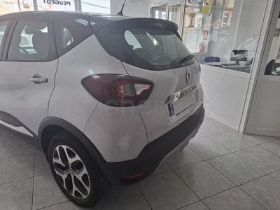 Begagnad Renault Captur Intens 90 HK (66 kW) 2018 Grå SUV
