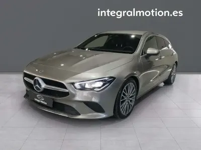 Occasion Mercedes CLA180 Shooting Brake 114 PK (83 kW) 2020 Grijs Stationwagen