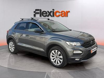 Begagnad VW T-Roc Advance 150 HK (110 kW) 2021 Grå SUV