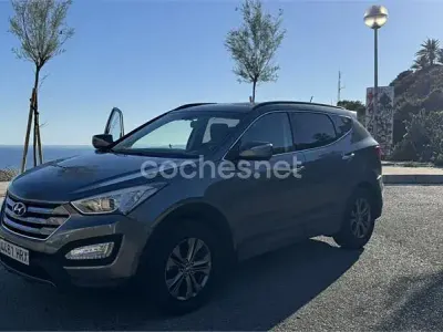 Usado Hyundai Santa Fe 150 CV (110 kW) 2013 Gris / plata SUV