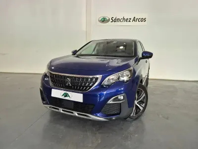 Usado Peugeot 3008 Allure 130 CV (95 kW) 2019 Azul SUV