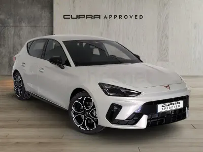 Usado Cupra Leon 204 CV (150 kW) 2025 Gris / plata Berlina