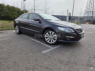 Gris / plata Usado 2008 VW Passat Berlina | 4950 € (Precio justo)