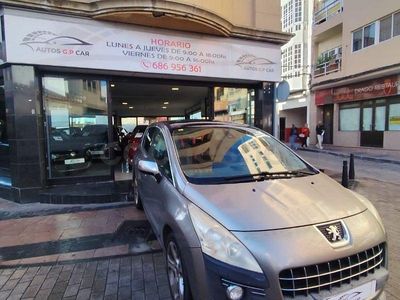 Usado Peugeot 3008 Access 115 CV (84 kW) 2013 Marrón Familiar
