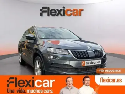 Usado Skoda Karoq Ambition 150 CV (110 kW) 2022 Gris SUV
