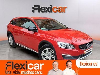 Usado Volvo V60 Kinetic 120 CV (88 kW) 2017 Rojo Familiar