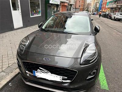 Usado Ford Puma Titanium 155 CV (114 kW) 2021 Gris / plata SUV