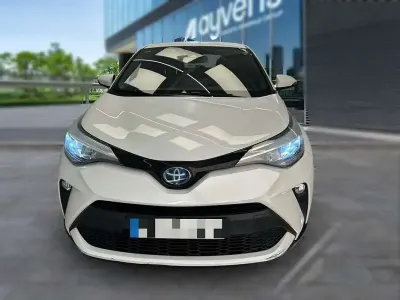 Usado Toyota C-HR+ Advance 98 CV (72 kW) 2021 Blanco SUV