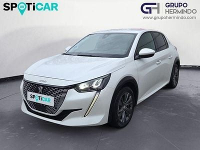 Usado Peugeot e-208 Allure 100 kW (136 CV) 2021 Blanco Utilitario