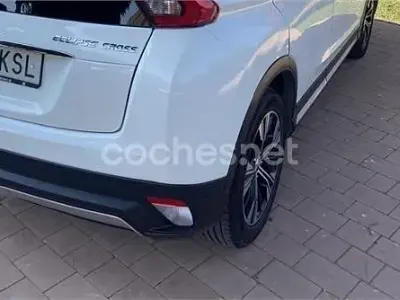 Usado Mitsubishi Eclipse Cross Spirit 163 CV (119 kW) 2018 Blanco SUV