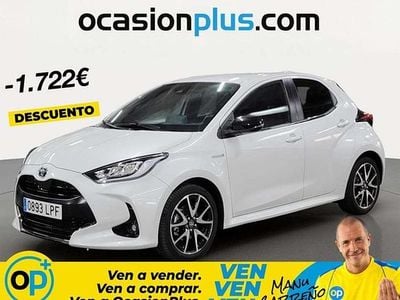 Usado Toyota Yaris Hybrid Style 116 CV (85 kW) 2021 Blanco Utilitario