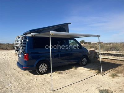 Usado VW Caravelle Trendline 102 CV (75 kW) 2017 Azul Monovolumen