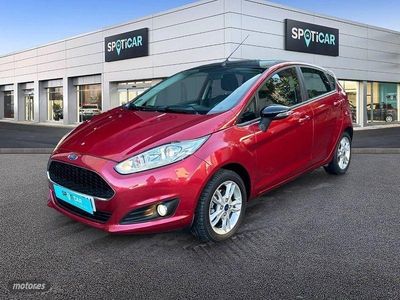 Rojo Usado 2017 Ford Fiesta Trend Berlina | 10.490 € (Precio justo)