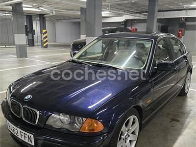 Usado BMW 330 184 CV (135 kW) 2001 Azul Berlina