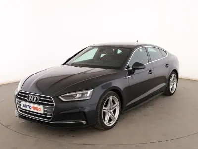 Usado Audi A5 Sportback Sport 190 CV (139 kW) 2019 Gris Utilitario