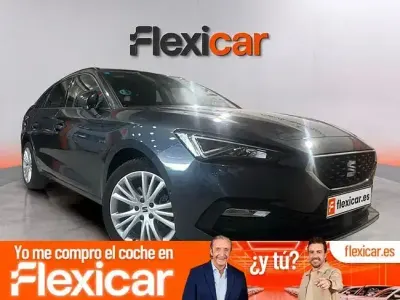 Usado Seat Leon Style 150 CV (110 kW) 2024 Negro Berlina