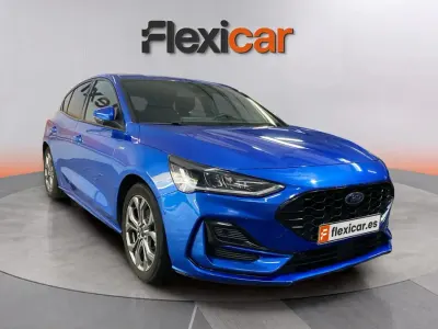 Usado Ford Focus ST-Line 125 CV (91 kW) 2023 Azul Berlina