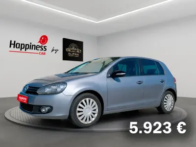 Usado VW Golf VII Advance 105 CV (77 kW) 2012 Gris / plata Berlina