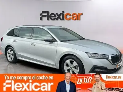 Usado Skoda Octavia Ambition 150 CV (110 kW) 2022 Gris Berlina