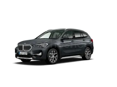 Käytetty BMW X1 Comfort Edition 150 HP (110 kW) 2021 Harmaa Katumaasturi