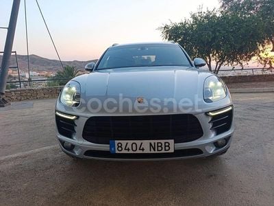 Porsche Macan S