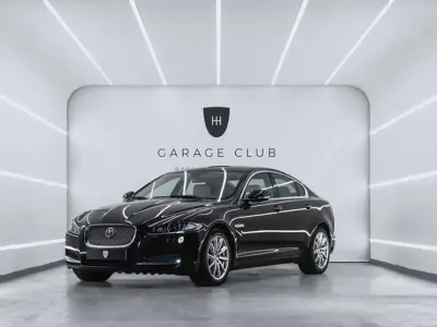 Usado Jaguar XF Sportbrake Luxury 200 HP (147 kW) 2015 Carrinha