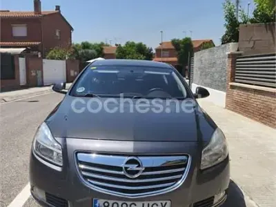 Usado Opel Insignia Excellence 130 CV (95 kW) 2013 Negro Berlina