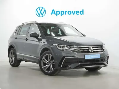 Usado VW Tiguan R-line 200 CV (147 kW) 2022 Gris SUV