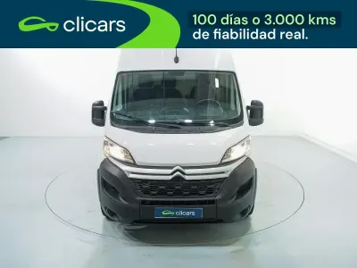 Usado Citroën Jumper 140 CV (102 kW) 2023 Blanco Monovolumen