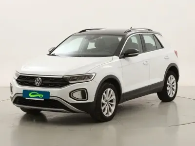 Usado VW T-Roc Life 109 CV (80 kW) 2022 SUV