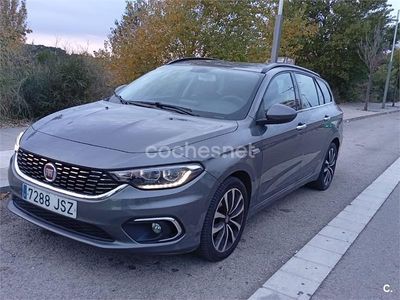 Gris / plata Usado 2016 Fiat Tipo Lounge Familiar | 10.000 € (Precio justo)