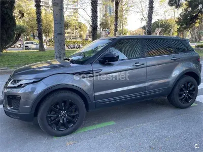 Usado Land Rover Range Rover evoque SE Dynamic 150 CV (110 kW) 2018 Gris / plata SUV