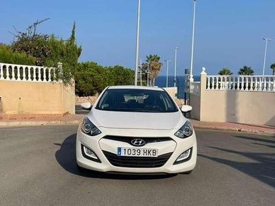 Blanco Usado 2012 Hyundai i30 GLS Utilitario | 6900 € (Super precio)