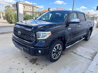 Usado Toyota HiLux Limited 150 CV (110 kW) 2018 Negro Pickup/Camioneta