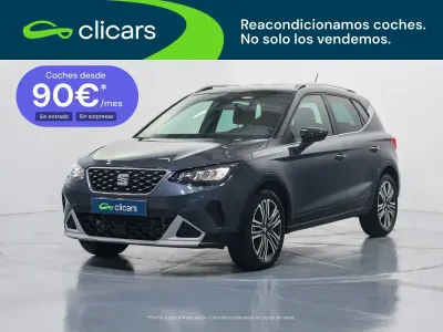 Usado Seat Arona Xperience 116 CV (85 kW) 2025 Gris / plata SUV