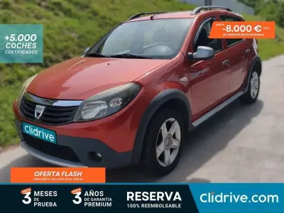 Usado Dacia Sandero Stepway 68 HP (50 kW) 2010 Vermelho Citadino