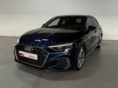 Usado Audi A3 S-Line 204 CV (150 kW) 2024 Azul Berlina