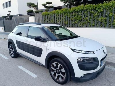 Usado Citroën C4 Feel 100 CV (73 kW) 2017 Blanco Berlina