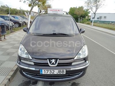 Peugeot 807