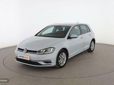 Usado VW Golf VII Advance 125 CV (91 kW) 2017 Blanco Berlina