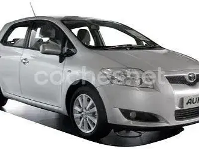 Usado Toyota Auris Luna 90 CV (66 kW) 2009 Gris / plata Utilitario