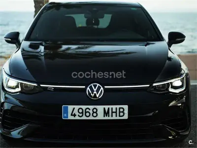 Usado VW Golf VIII R 320 CV (235 kW) 2022 Negro Berlina