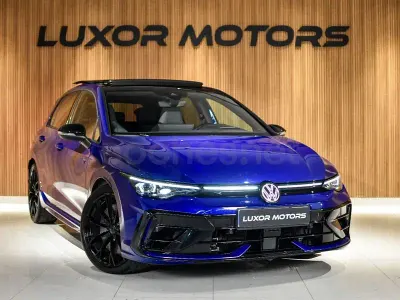 Usado VW Golf VIII Black Edition 333 CV (244 kW) 2025 Azul Berlina