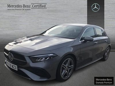 Usado Mercedes A180 AMG line 136 CV (100 kW) 2025 Gris montaña Berlina